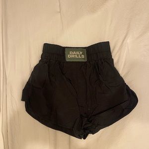 DAILY DRILLS BUBBLE SHORTS SIZE S